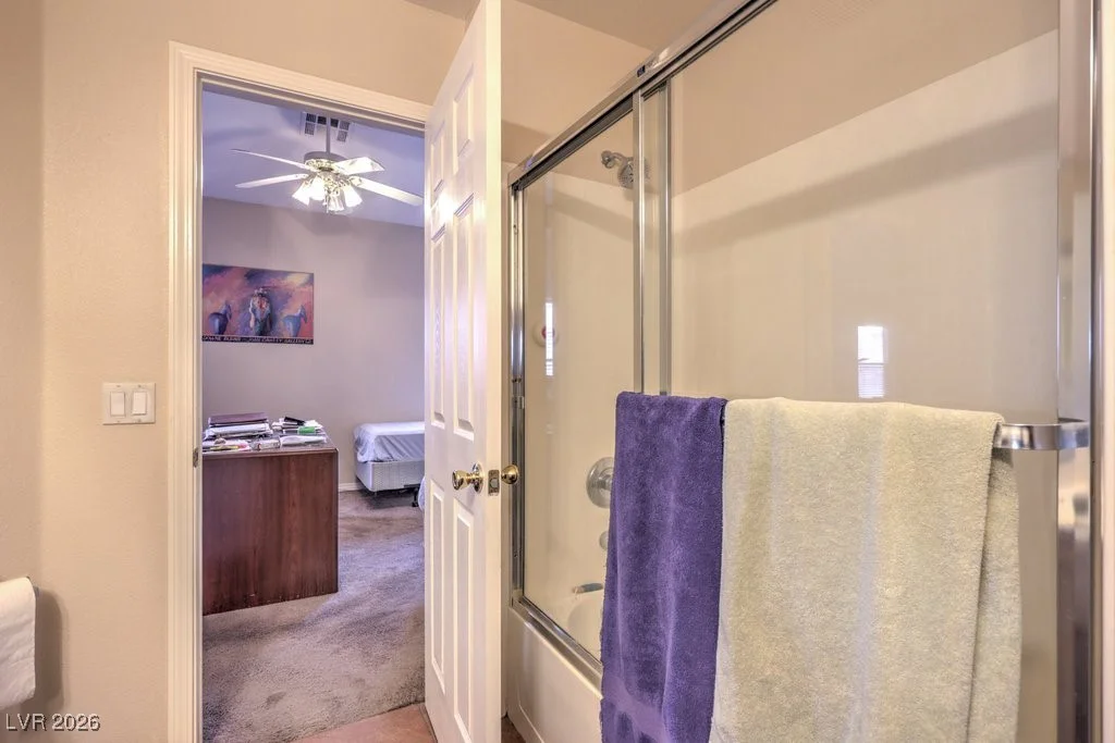 8128 Chestnut Glen, Las Vegas, NV 89131