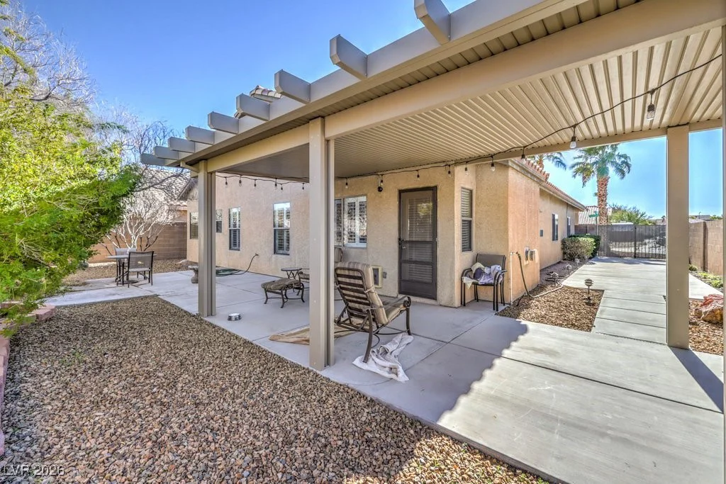 8128 Chestnut Glen, Las Vegas, NV 89131