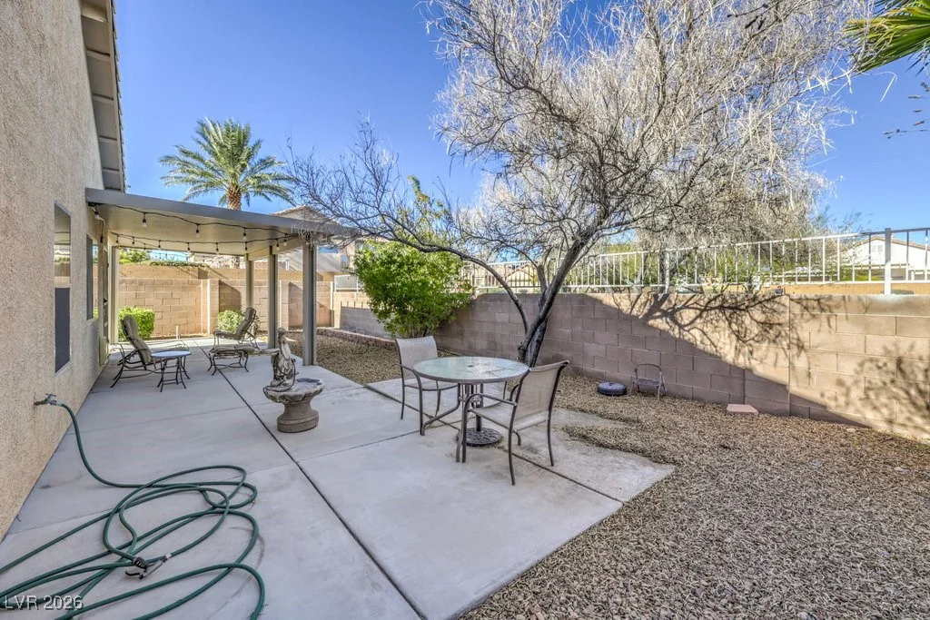 8128 Chestnut Glen, Las Vegas, NV 89131