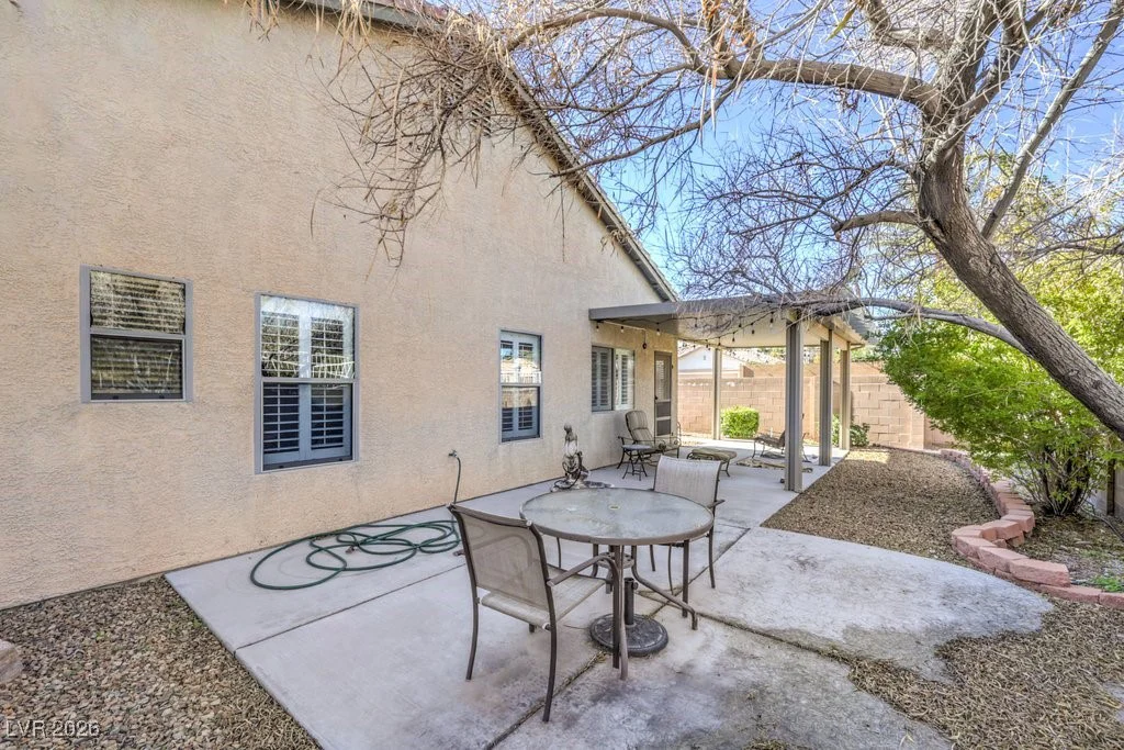 8128 Chestnut Glen, Las Vegas, NV 89131