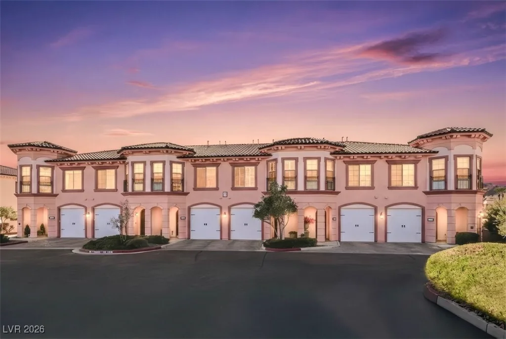 30 Via Vasari, Henderson, NV 89011