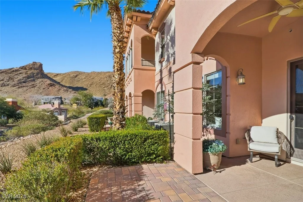 30 Via Vasari, Henderson, NV 89011