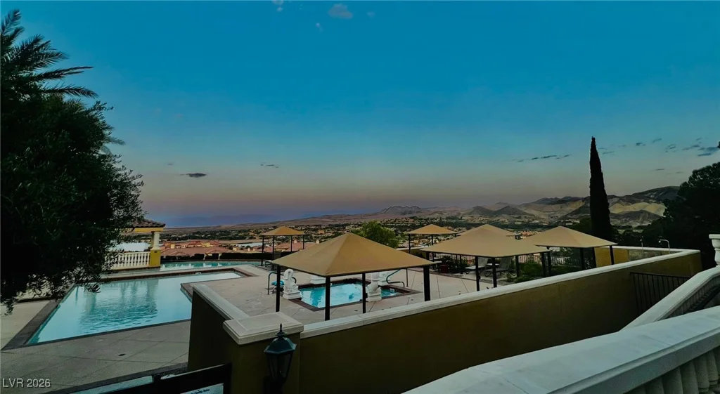 30 Via Vasari, Henderson, NV 89011