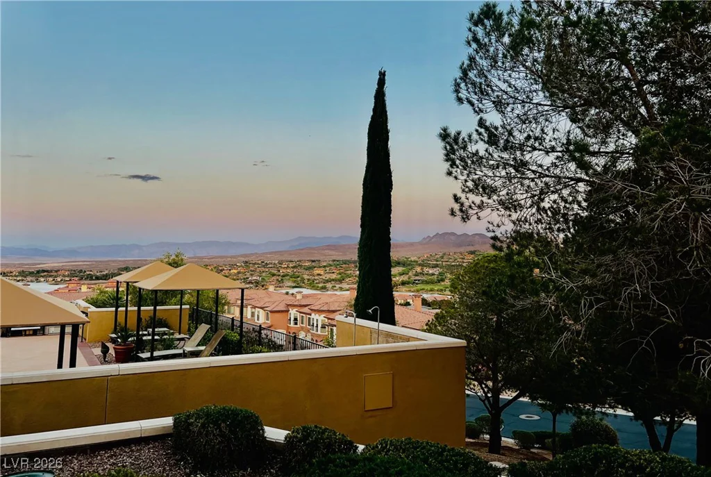 30 Via Vasari, Henderson, NV 89011