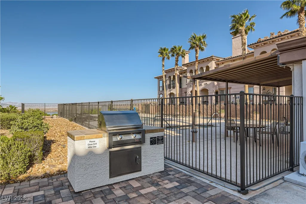 30 Via Vasari, Henderson, NV 89011