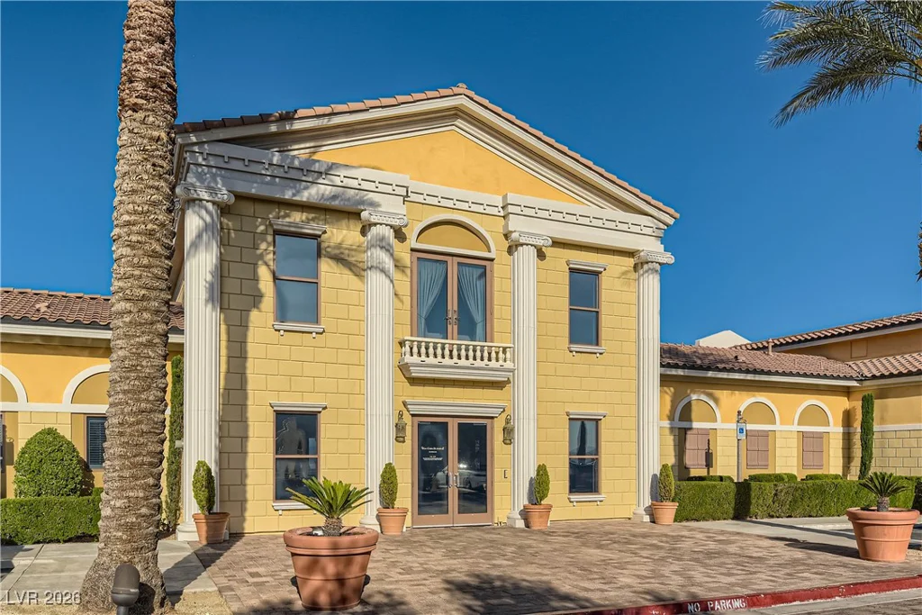 30 Via Vasari, Henderson, NV 89011