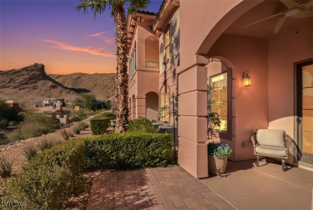 30 Via Vasari, Henderson, NV 89011