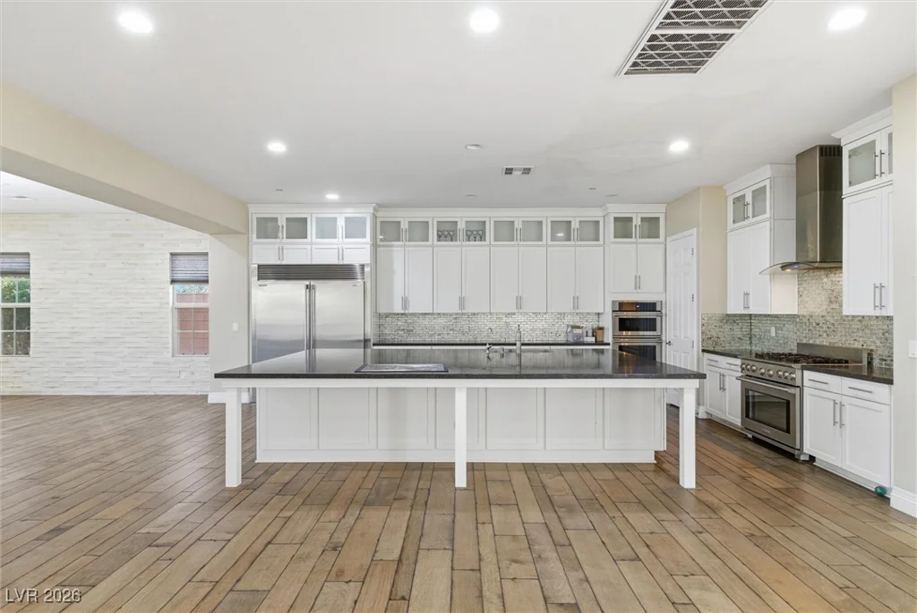84 Olympia Chase, Las Vegas, NV 89141