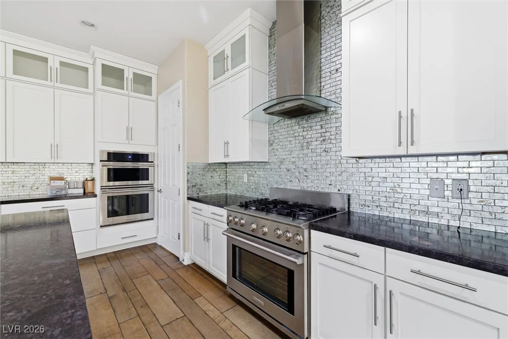 84 Olympia Chase, Las Vegas, NV 89141