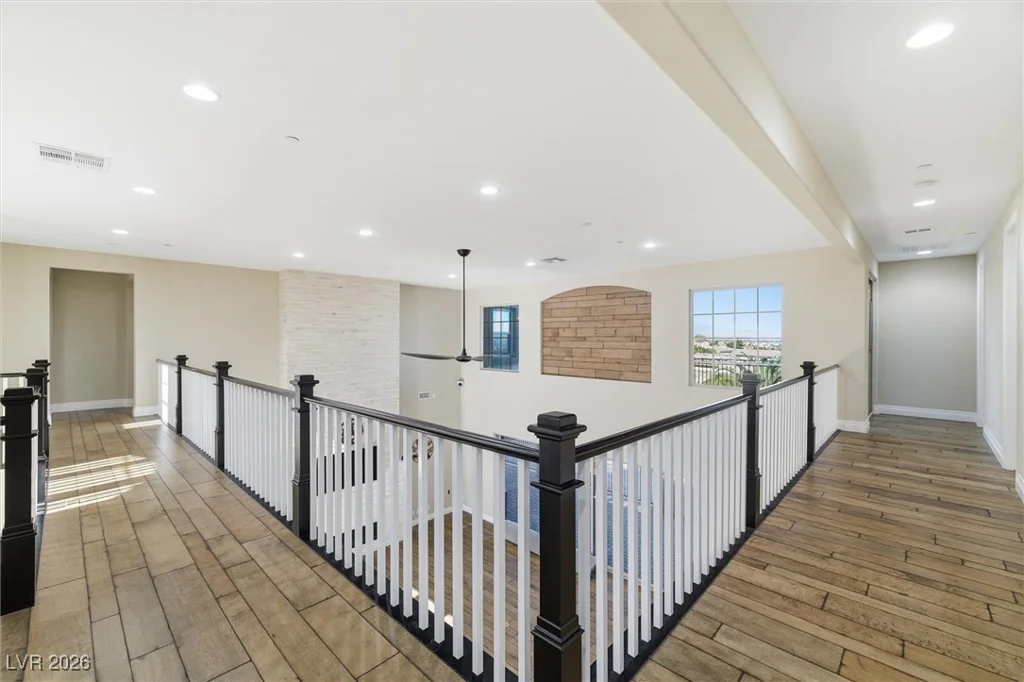 84 Olympia Chase, Las Vegas, NV 89141