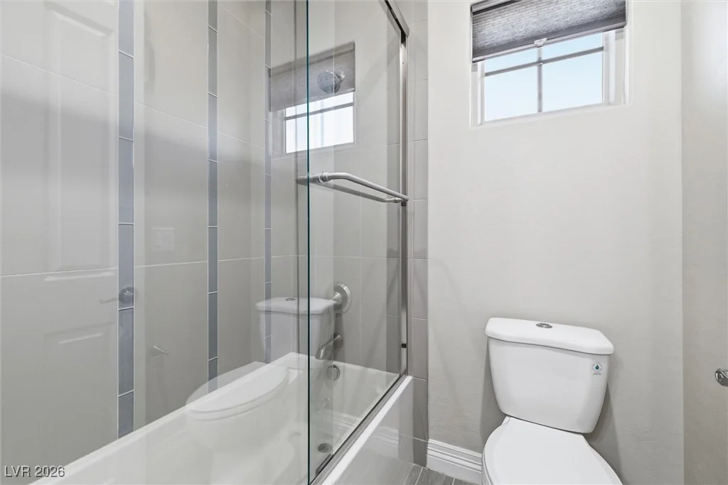 84 Olympia Chase, Las Vegas, NV 89141