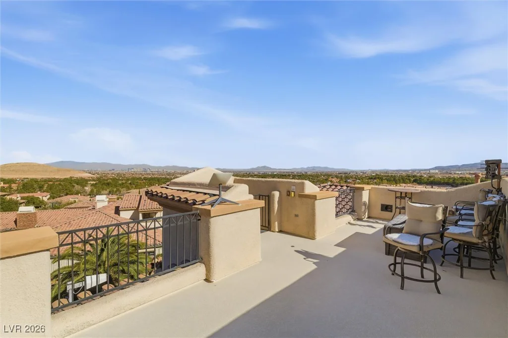 84 Olympia Chase, Las Vegas, NV 89141