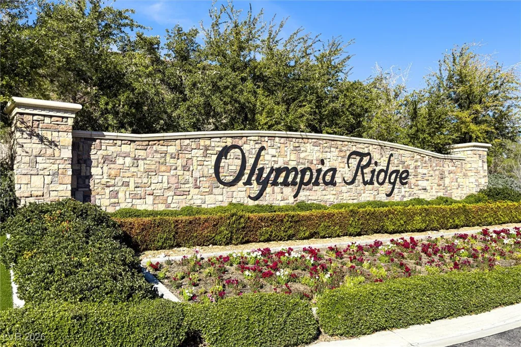 84 Olympia Chase, Las Vegas, NV 89141