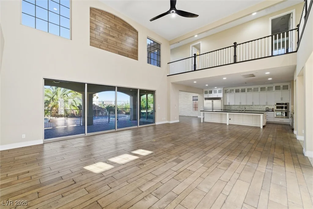 84 Olympia Chase, Las Vegas, NV 89141