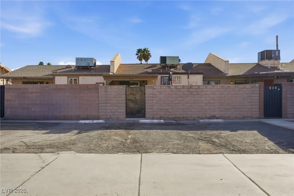 304 Linn, Las Vegas, NV 89110