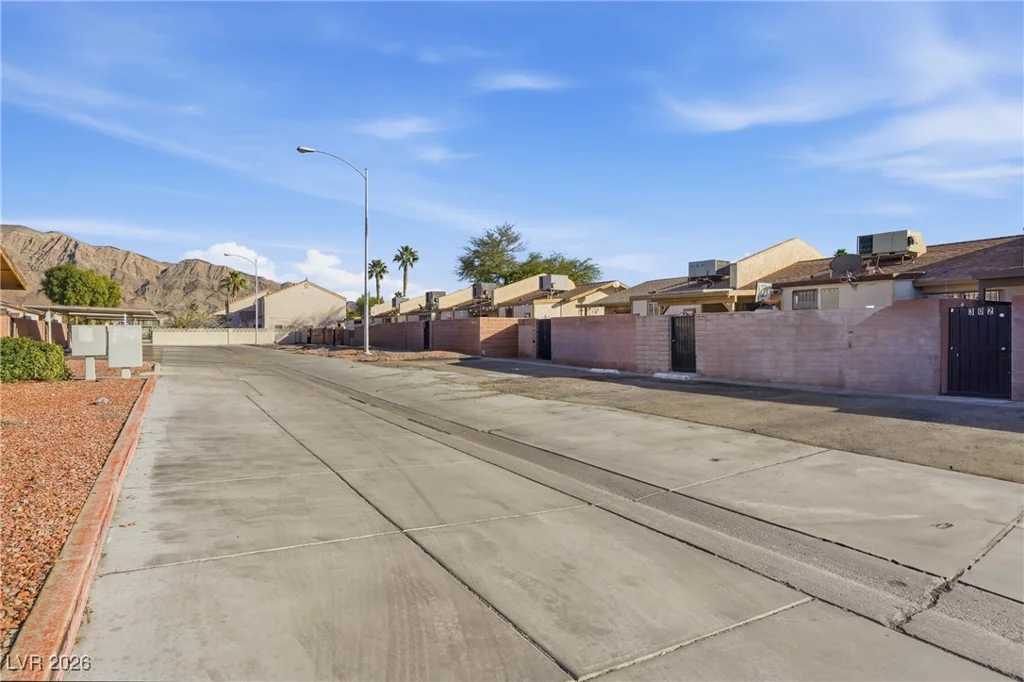 304 Linn, Las Vegas, NV 89110