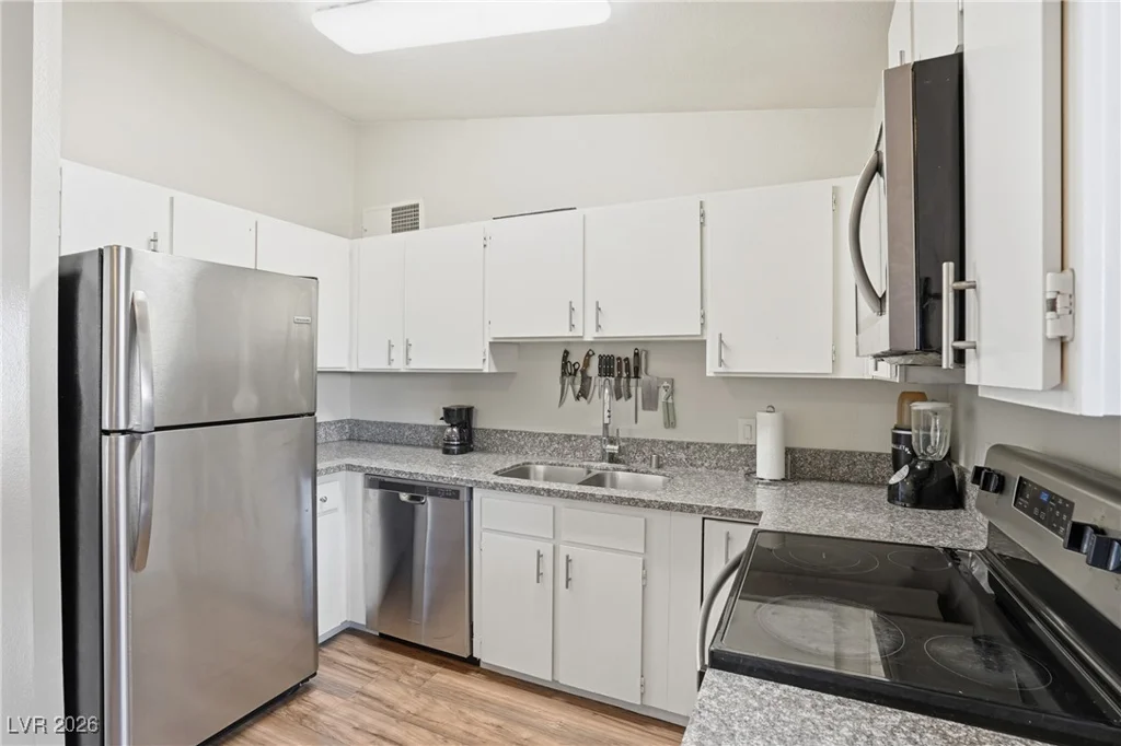 304 Linn, Las Vegas, NV 89110