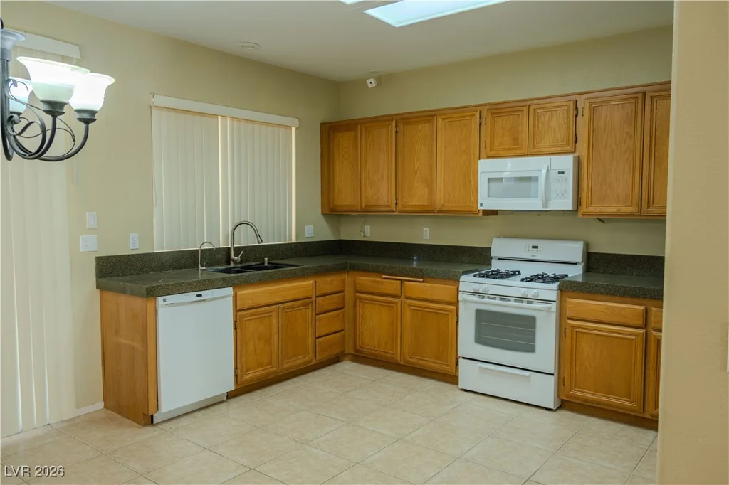634 Rubber Tree, North Las Vegas, NV 89032