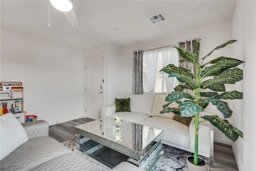 6840 Prairie Pearl, Las Vegas, NV 89148