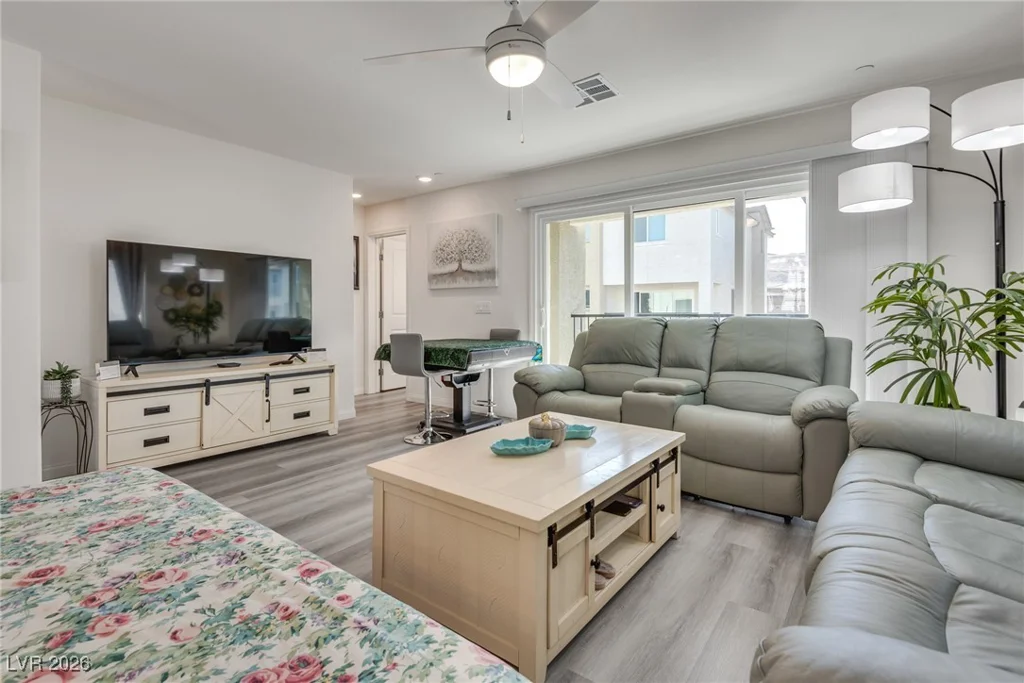 6840 Prairie Pearl, Las Vegas, NV 89148