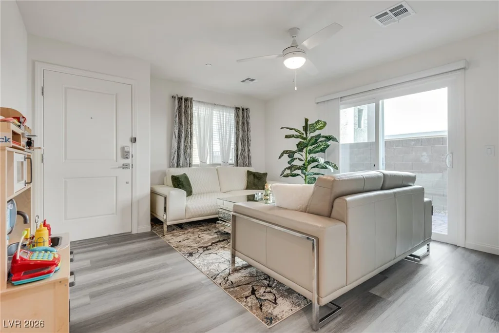 6840 Prairie Pearl, Las Vegas, NV 89148