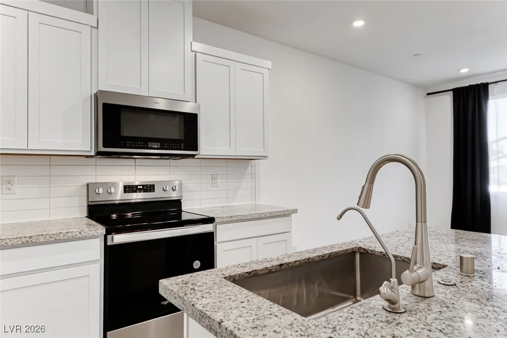 206 Wewatta, Henderson, NV 89011