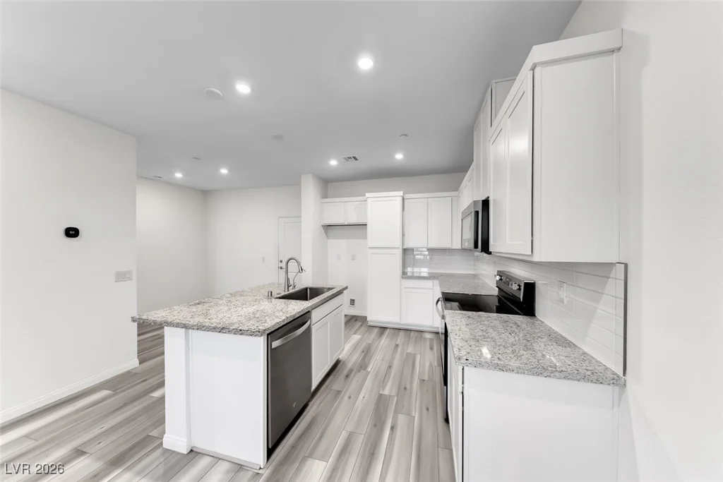 206 Wewatta, Henderson, NV 89011