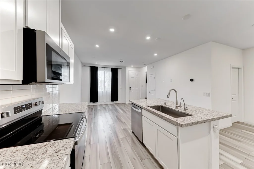 206 Wewatta, Henderson, NV 89011