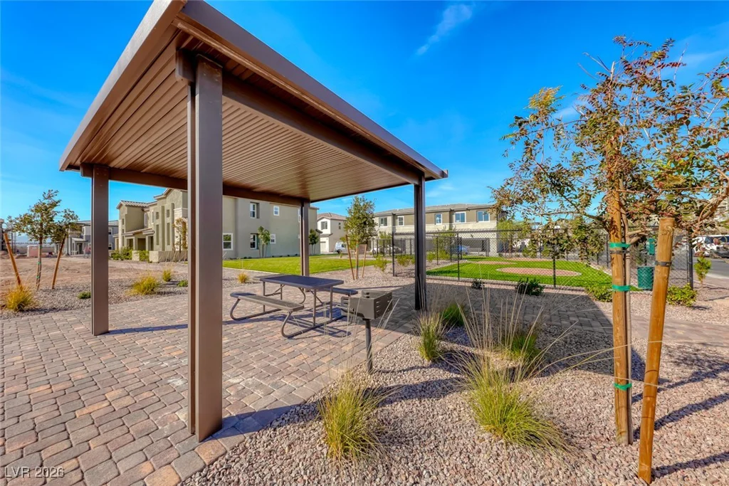 206 Wewatta, Henderson, NV 89011