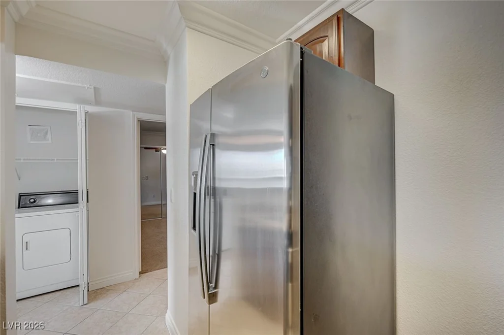 8101 Flamingo, Las Vegas, NV 89147