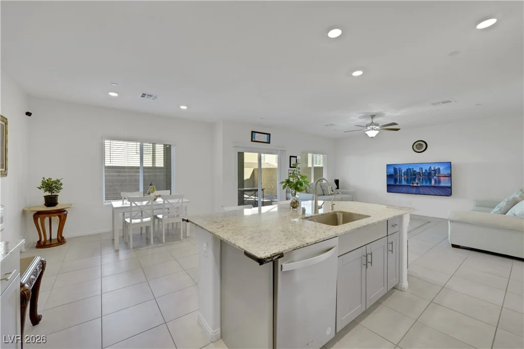 10968 Lancaster Park, Las Vegas, NV 89166