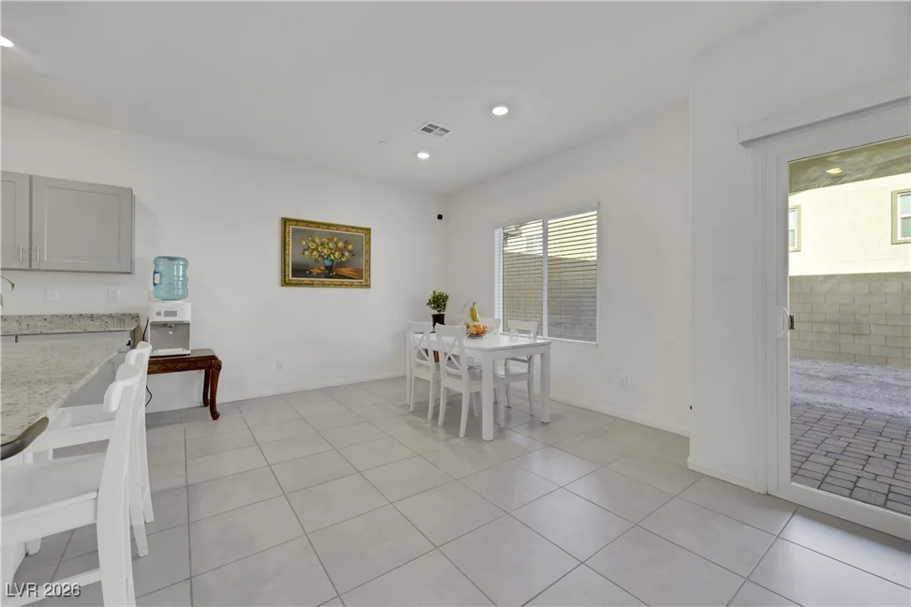 10968 Lancaster Park, Las Vegas, NV 89166