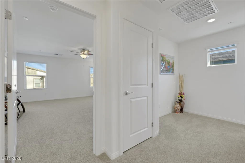 10968 Lancaster Park, Las Vegas, NV 89166