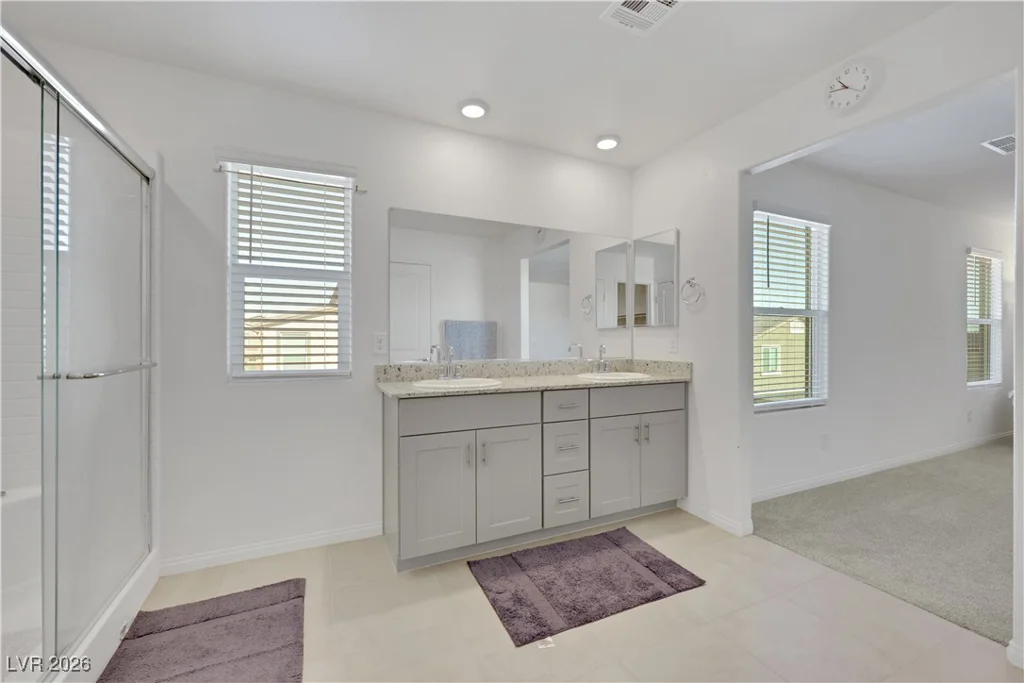 10968 Lancaster Park, Las Vegas, NV 89166