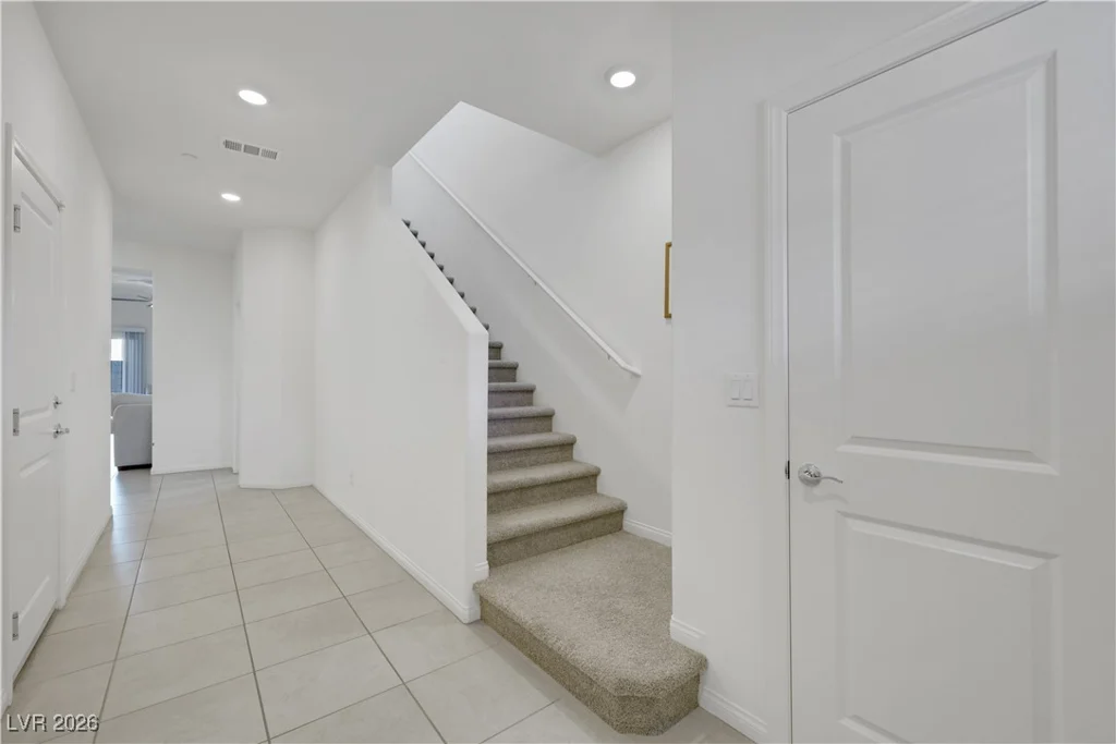10968 Lancaster Park, Las Vegas, NV 89166