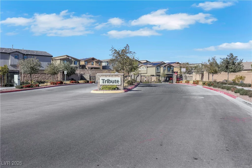10968 Lancaster Park, Las Vegas, NV 89166