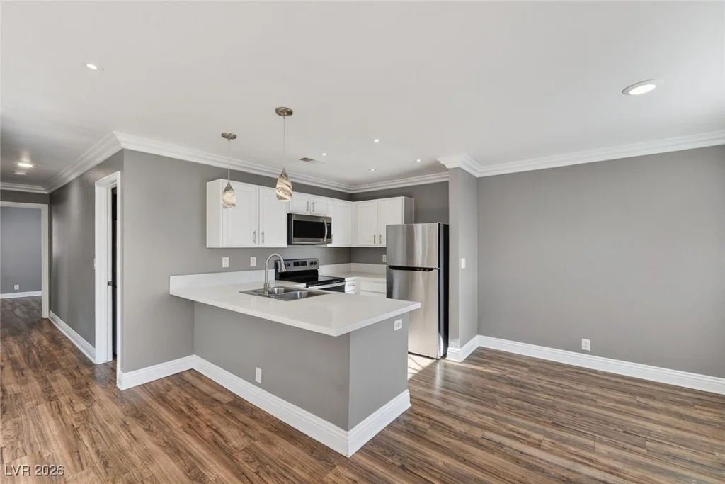 4050 Pacific Harbors, Las Vegas, NV 89121