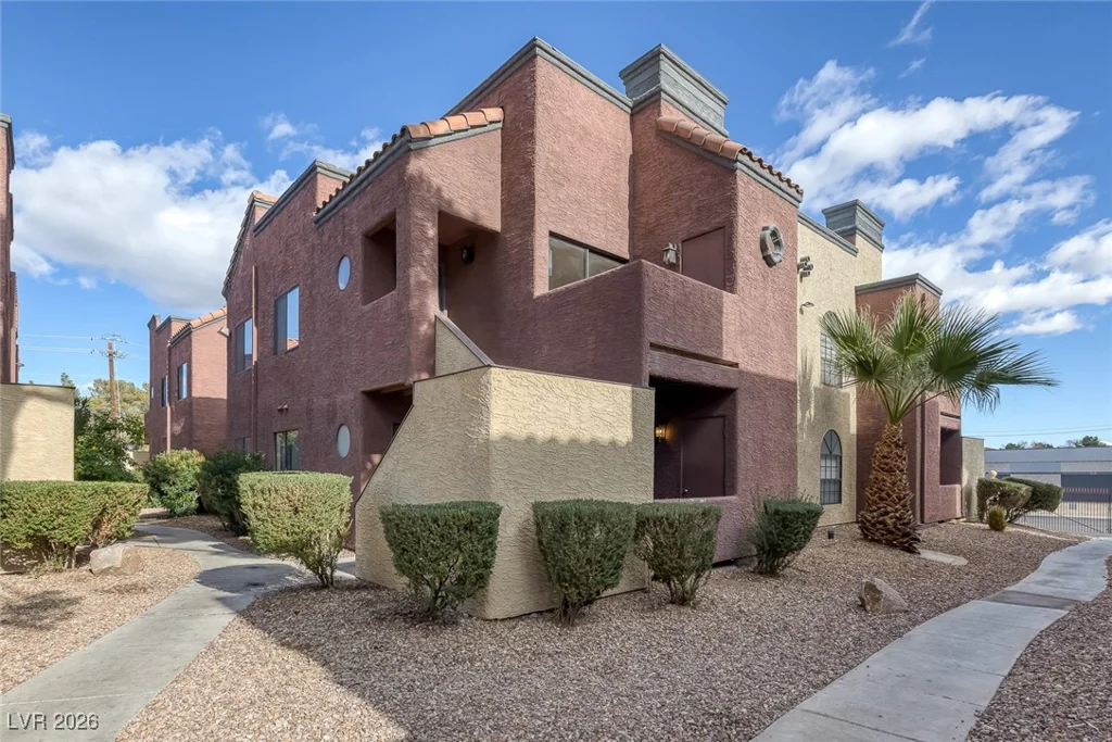 4050 Pacific Harbors, Las Vegas, NV 89121