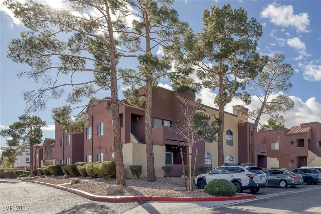 4050 Pacific Harbors, Las Vegas, NV 89121