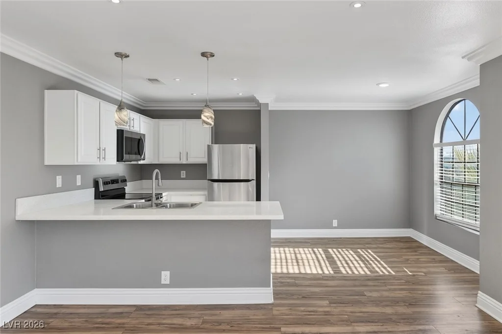4050 Pacific Harbors, Las Vegas, NV 89121