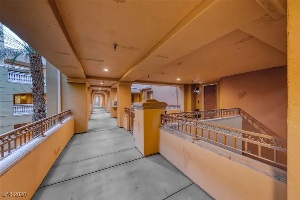 20 Via Mantova, Henderson, NV 89011