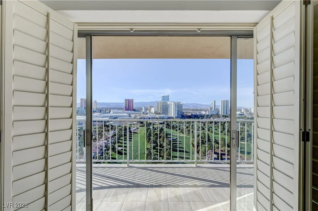 3111 Bel Air, Las Vegas, NV 89109