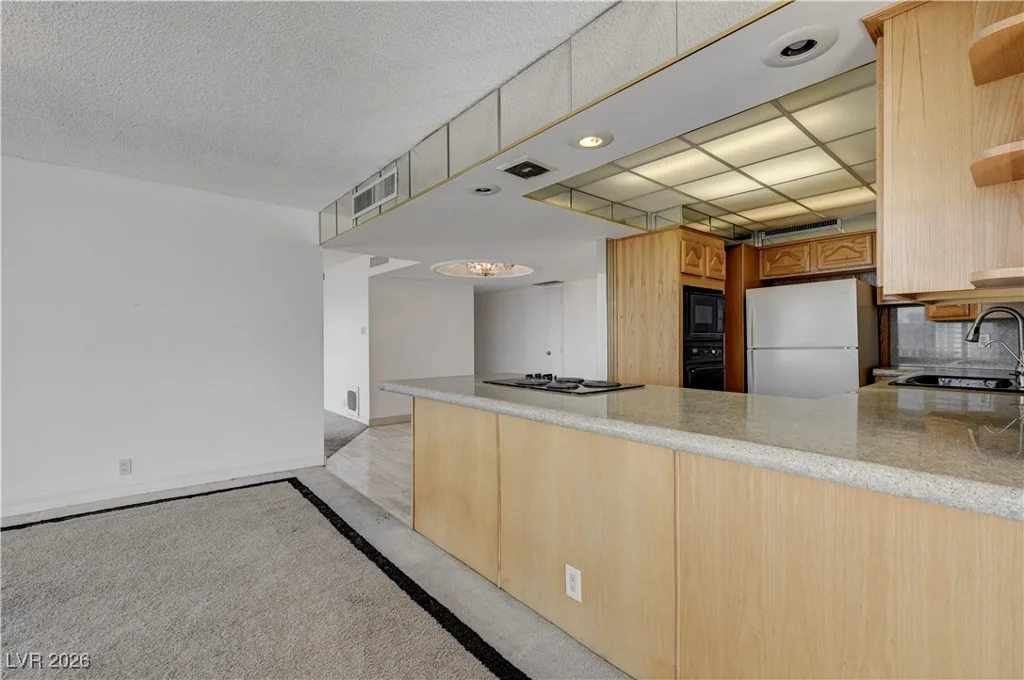 3111 Bel Air, Las Vegas, NV 89109