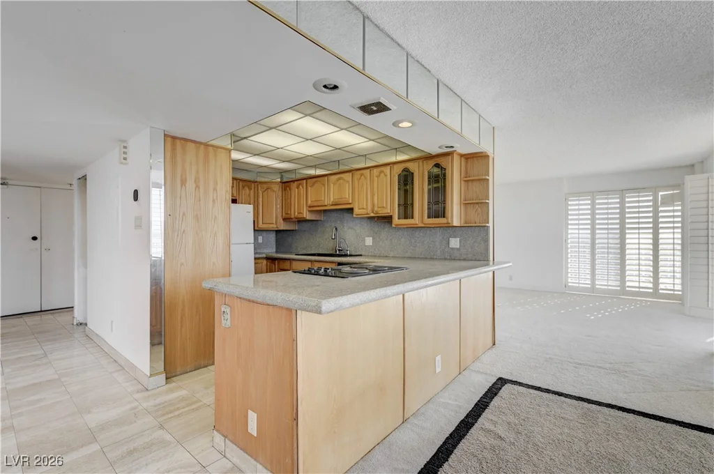 3111 Bel Air, Las Vegas, NV 89109