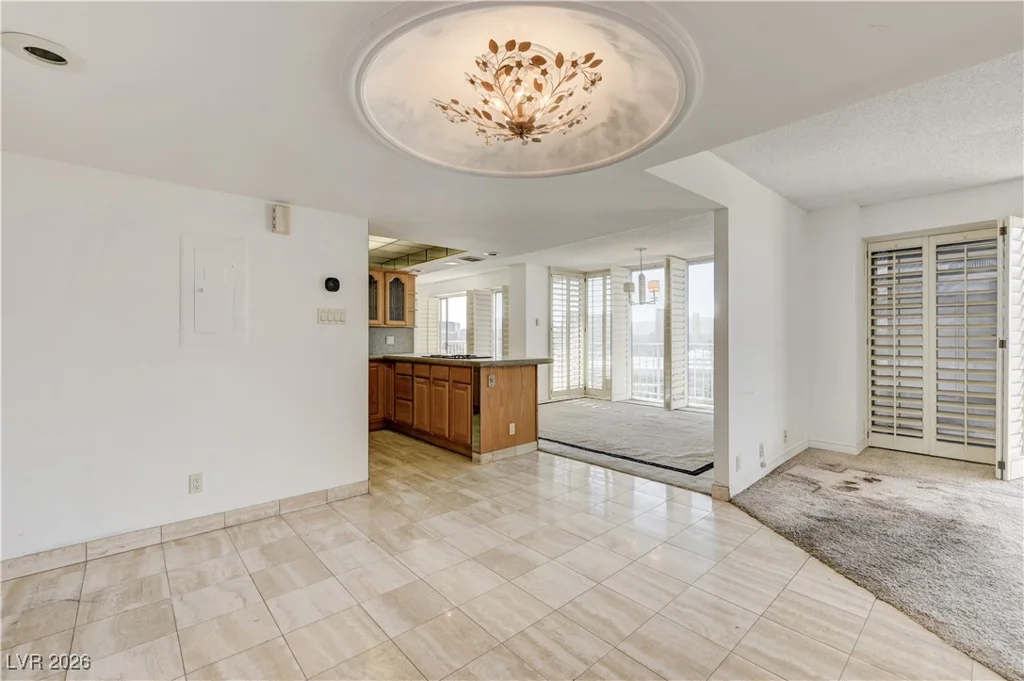 3111 Bel Air, Las Vegas, NV 89109