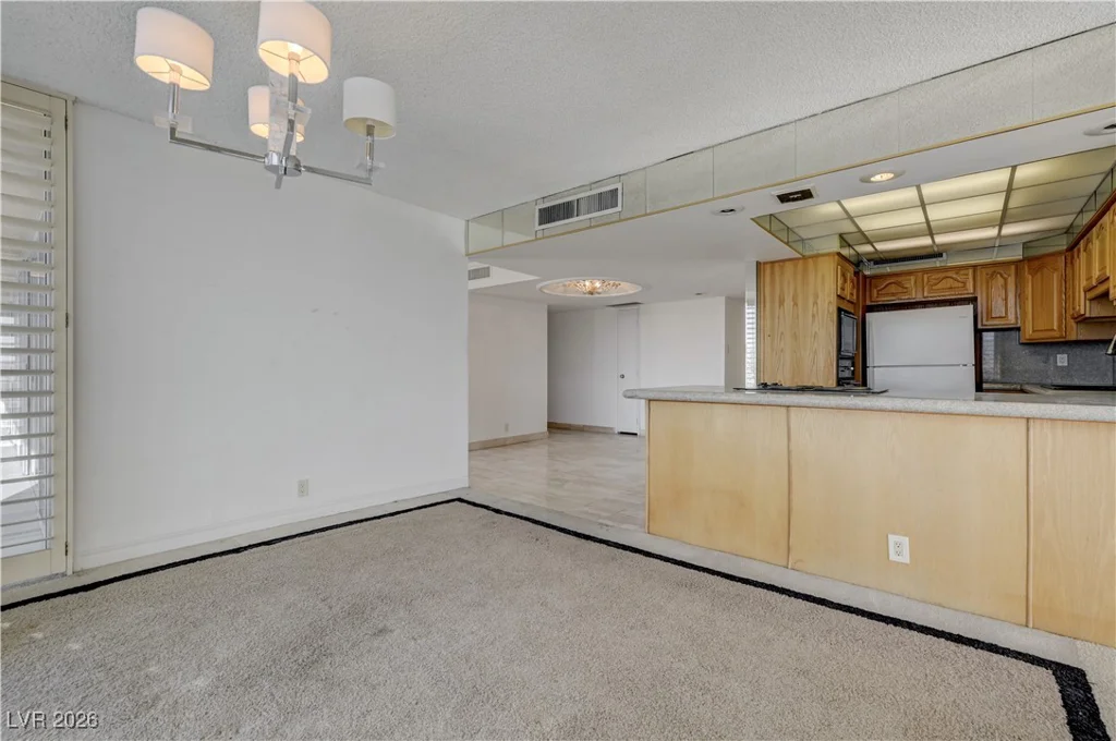 3111 Bel Air, Las Vegas, NV 89109