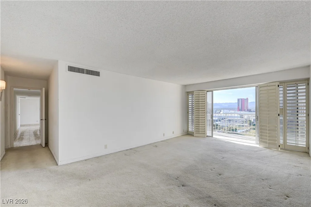 3111 Bel Air, Las Vegas, NV 89109