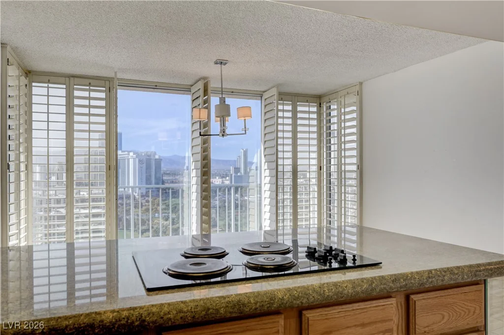 3111 Bel Air, Las Vegas, NV 89109