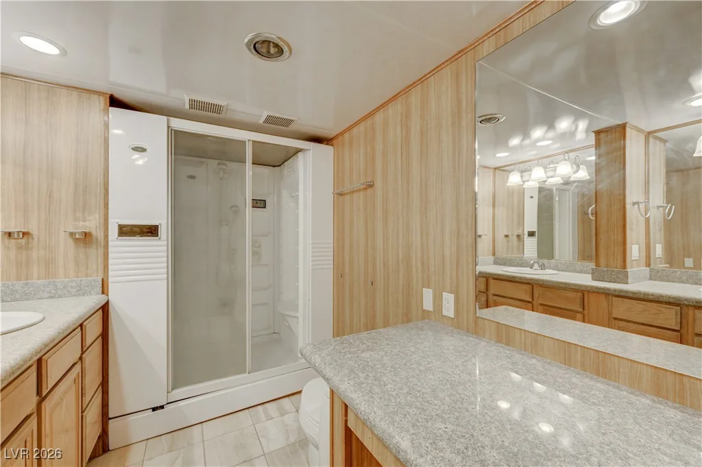 3111 Bel Air, Las Vegas, NV 89109