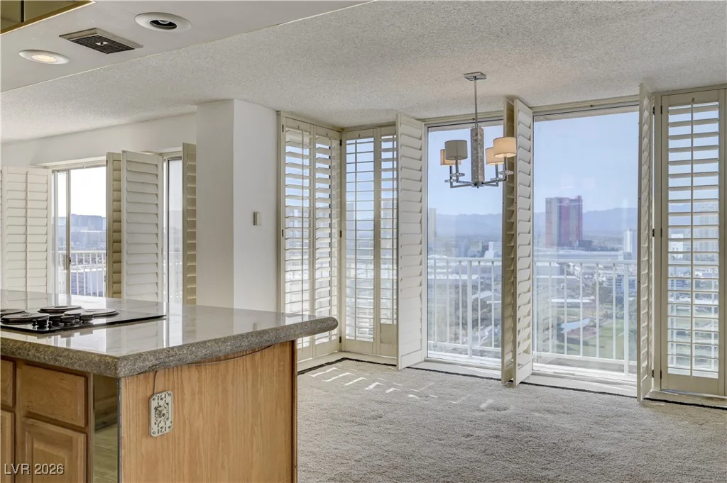 3111 Bel Air, Las Vegas, NV 89109